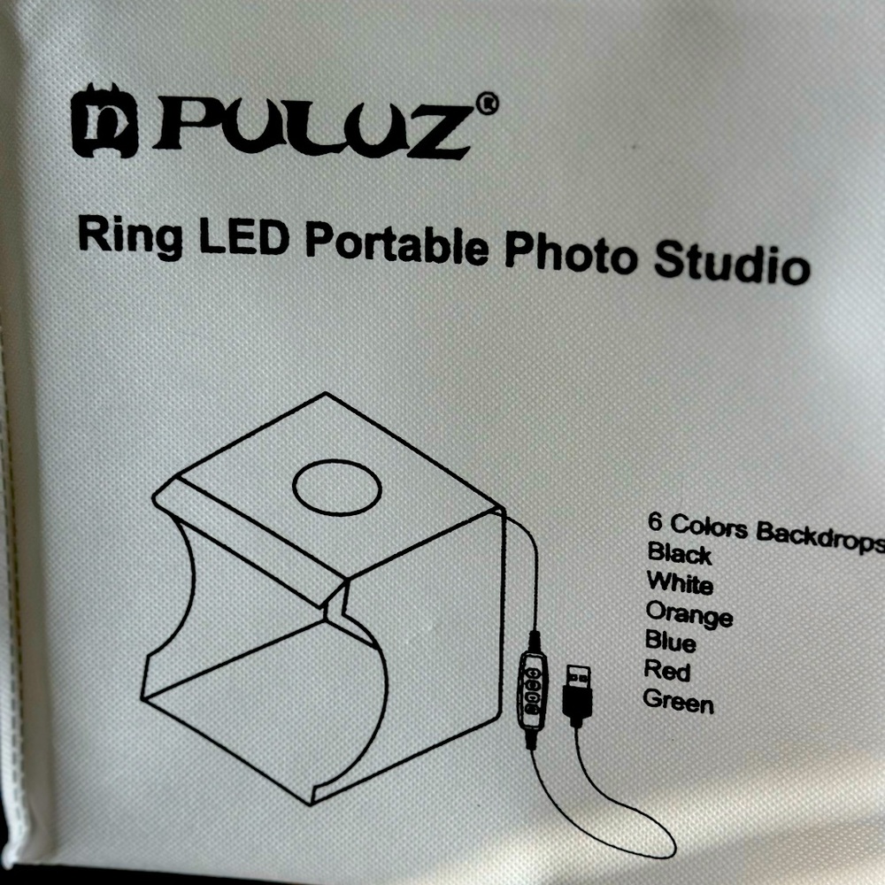 Ring LED portable photo studio